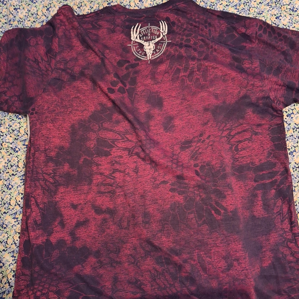Affliction mens T shirt size X-Large red kryptek Y2K